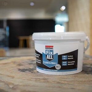 Лепило за каменни тапети SKIN Soudal FIX ALL 4 кг