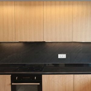 Каменни тапети SKIN – Black Line, 122 x 61 см