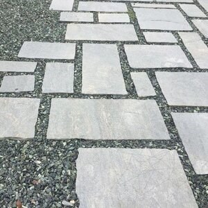 Ръчно оформен шистов камък Кавала, римски модул 2.5-4.5 cm