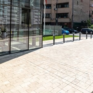 Антикиран мрамор Капучино с чукнати ръбчета 30.5 x 15.2 x 3 см
