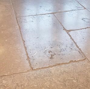 LTP Premium Floorshine, универсален препарат за естествен камък (неутрално pH, почиства и озарява), 5 л