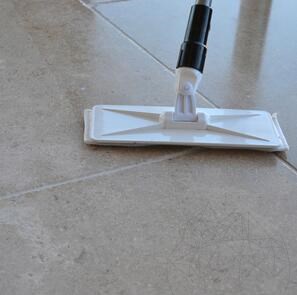 LTP Profesional Floorshine, универсален почистващ препарат за естествен камък, 1 л