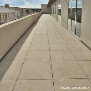 Синтерован камък L'ALTRA PIETRA Castello Beige, 60 X 60 X 2 см, R11 - Външни плочки (нехлъзгащи се) 