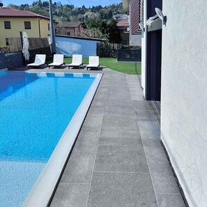 Синтерован камък L'ALTRA PIETRA Castello Grey, 60 X 60 X 2 см, R11 - Външни плочки (нехлъзгащи се) 