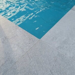 Синтерован камък L'ALTRA PIETRA Castello Grey, 60 X 60 X 2 см, R11 - Външни плочки (нехлъзгащи се) 
