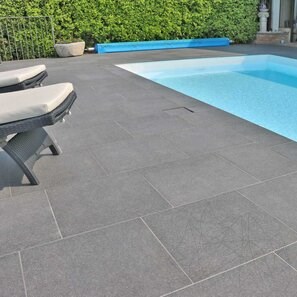 Синтерован камък L'ALTRA PIETRA Colosseo Basalt Grau, 60 X 60 X 2 см, R11 - Външни плочки (нехлъзгащи се) 