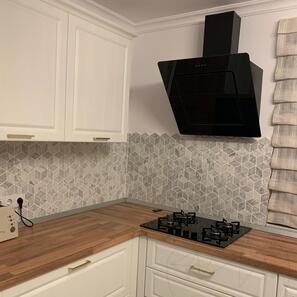 Шлайфаната кубична мозайка от мрамор Ню Йорк