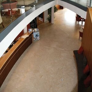 Полиран мрамор Крема Роял 60 x 30 x 2 см