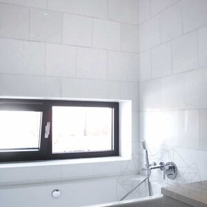 Полиран мрамор Тасос с фаска обработка на ръба 30.5 x 30.5 x 1 см