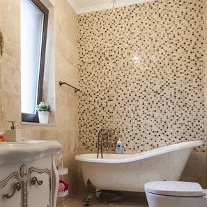 Полирана мозайка от мрамор Микс 2.3 х 2.3 см