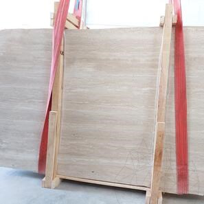 Шлайфани фаши фладерно рязан травертин Романо 2 см