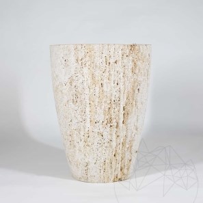 Саксия за цветя Романо от цепен травертин Класик 40 x 30 x 30 см