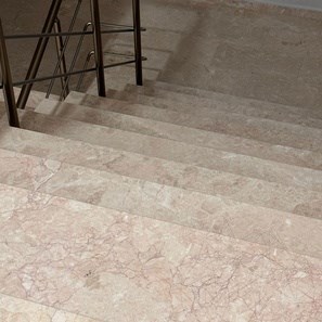 Стъпало от антикиран мрамор Розалина 120 x 30 x 3 см