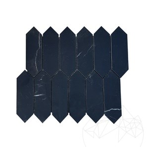 Полирана мозайка за колона от мрамор Ниагара, 30.5 x 28 см