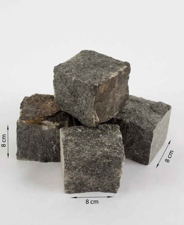 Гранитни павета Антрацит 8 x 8 x 8 см (1 тон = 5-6 кв.м)
